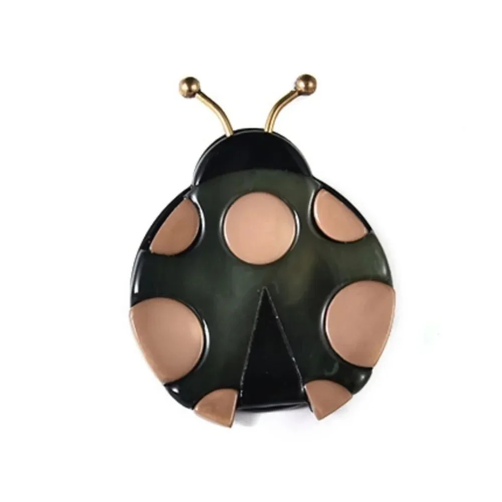 VQ Ladybug Brooch - Picture 3 of 5